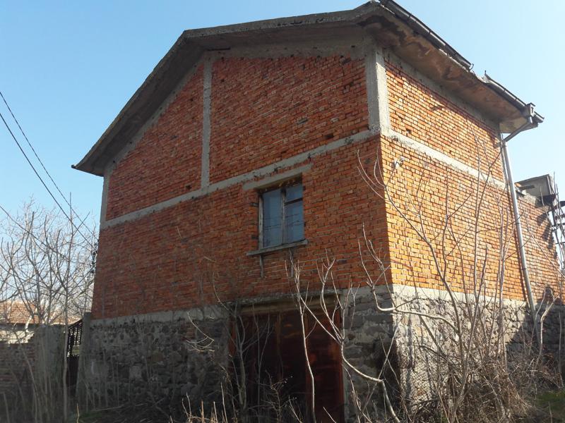 Myytävänä  Talo Haskovon alue , Garvanovo , 180 neliömetriä | 61955859