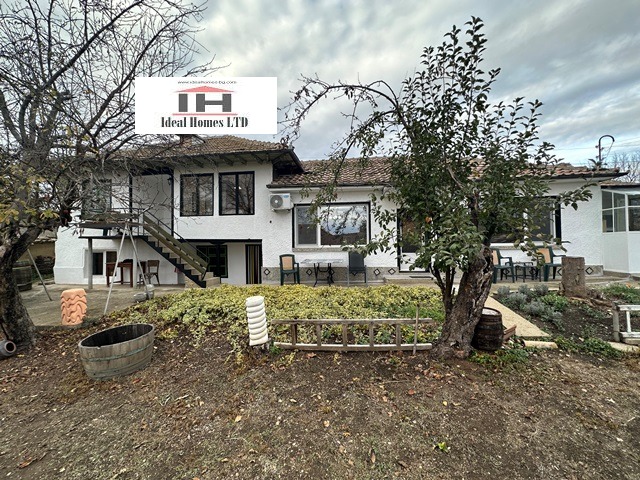 Продава  Къща област Велико Търново , с. Никюп , 180 кв.м | 11649144