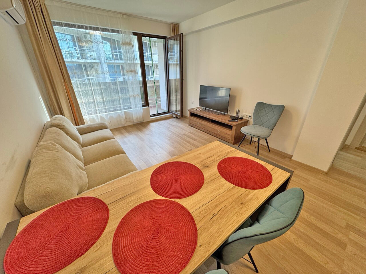 Продава 2-СТАЕН, гр. Бургас, Сарафово, снимка 6 - Апартаменти - 54623975