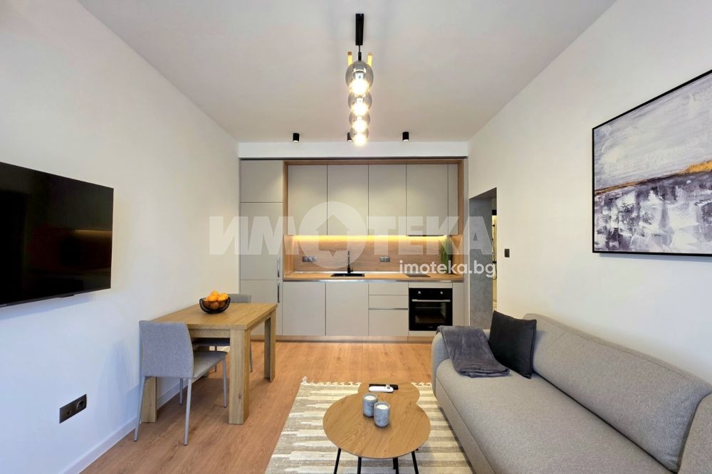 Продава 3-СТАЕН, гр. София, Илинден