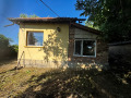 Продава  Къща област Русе , с. Червена вода , 112 кв.м | 42421943 - изображение [3]