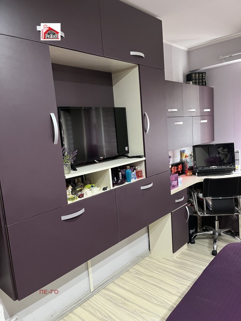 Продава  1-стаен град Пазарджик , Устрем , 43 кв.м | 71548132 - изображение [12]