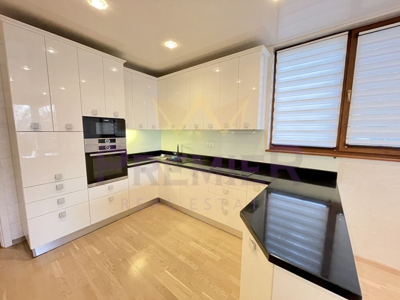 Продава 4-СТАЕН, гр. Варна, м-т Ален мак, снимка 4 - Апартаменти - 52828126