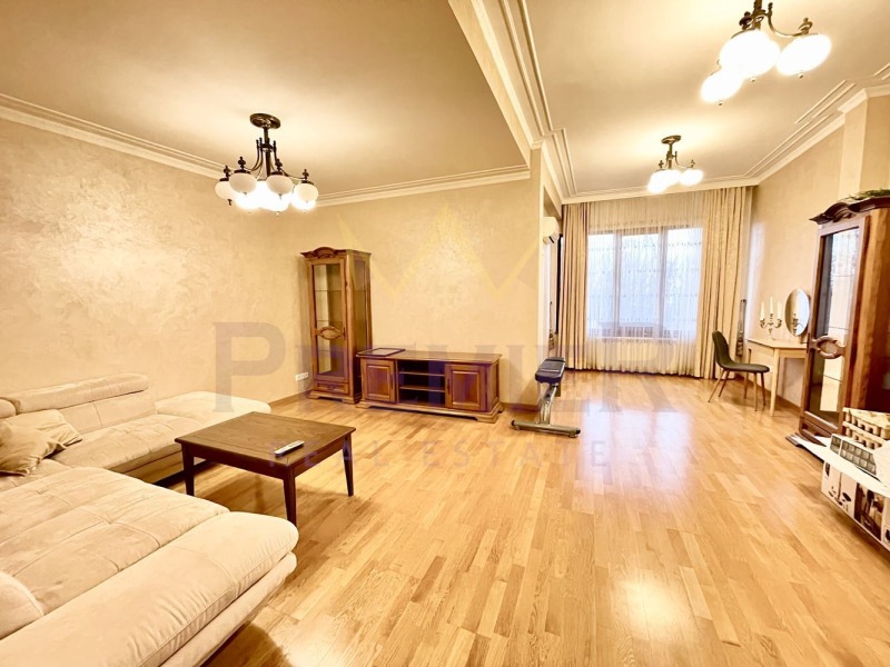 Продава 4-СТАЕН, гр. Варна, м-т Ален мак