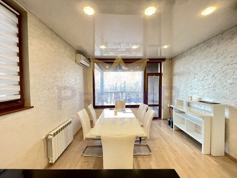 Продава 4-СТАЕН, гр. Варна, м-т Ален мак, снимка 3 - Апартаменти - 52828126