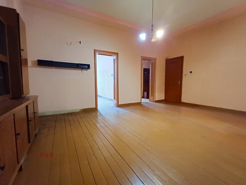 Продава  Многостаен област Пловдив , гр. Асеновград , 130 кв.м | 17885378 - изображение [9]