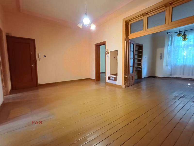 Продава  Многостаен област Пловдив , гр. Асеновград , 130 кв.м | 17885378 - изображение [8]