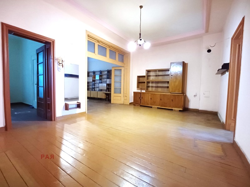 Продава  Многостаен област Пловдив , гр. Асеновград , 130 кв.м | 17885378 - изображение [4]