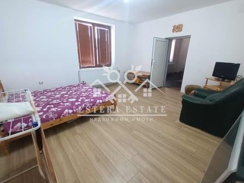 Продава КЪЩА, с. Ивански, област Шумен, снимка 2 - Къщи - 53602676