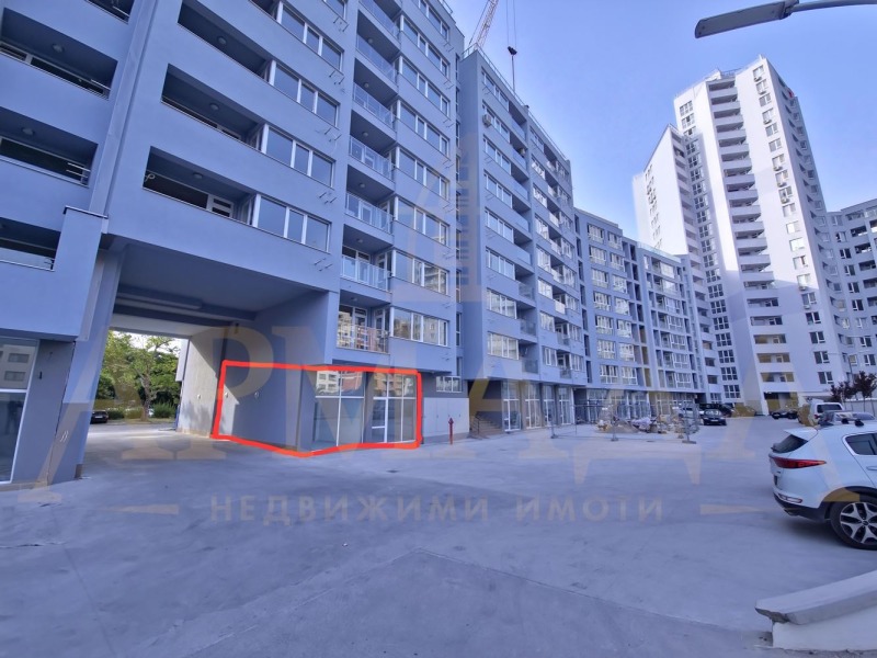 Na prodej  Prodejna Plovdiv , Sadijski , 75 m2 | 33500538