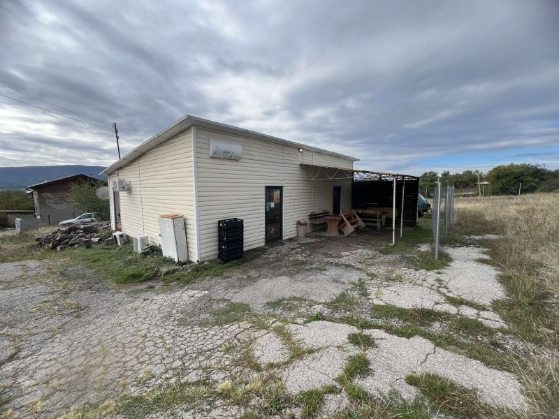 Zu verkaufen  Geschäft region Sofia , Godetsch , 80 qm | 99567336