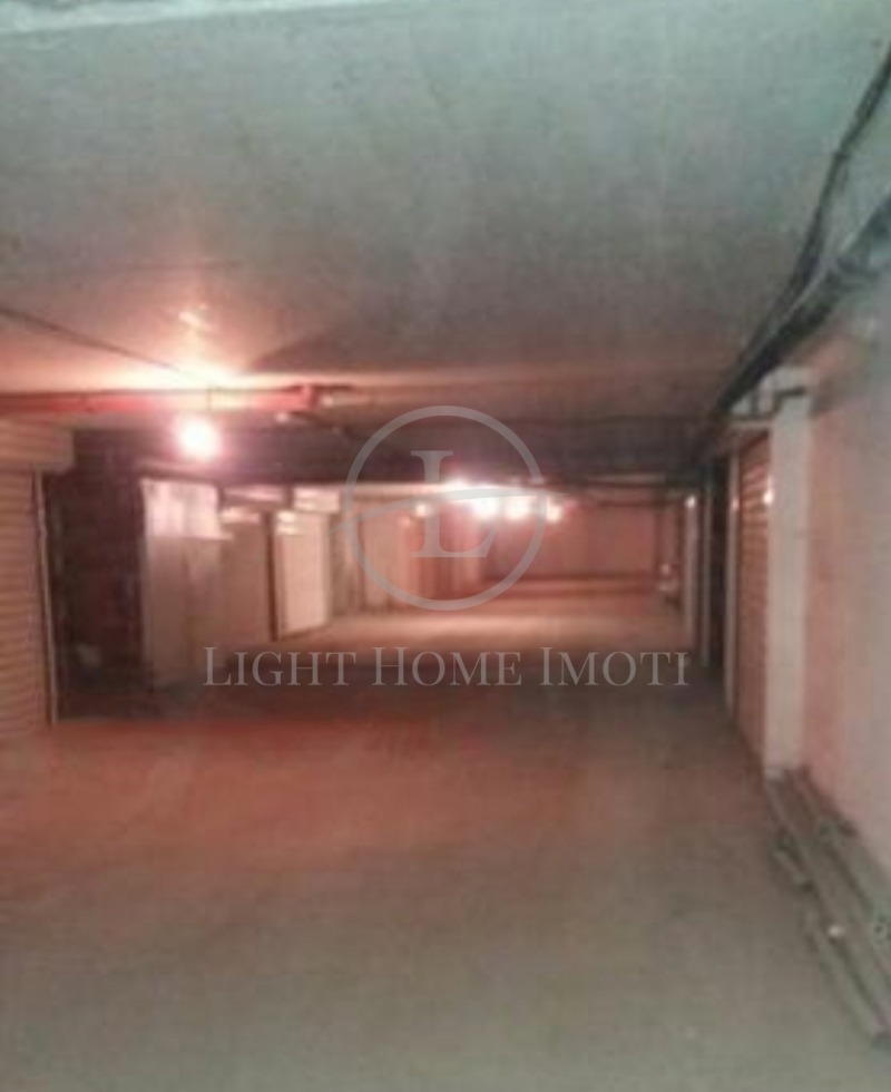 De vânzare  Garaj Plovdiv , Iujen , 18 mp | 75488098 - imagine [2]