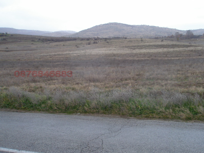 Продава ЗЕМЕДЕЛСКА ЗЕМЯ, с. Михнево, област Благоевград, снимка 2 - Земеделска земя - 52780462