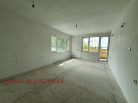 Продажба на тристайни апартаменти в град Велико Търново - изображение 15 