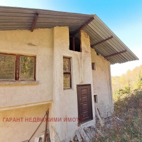 Casa Draganchetata, región de Gabrovo 7