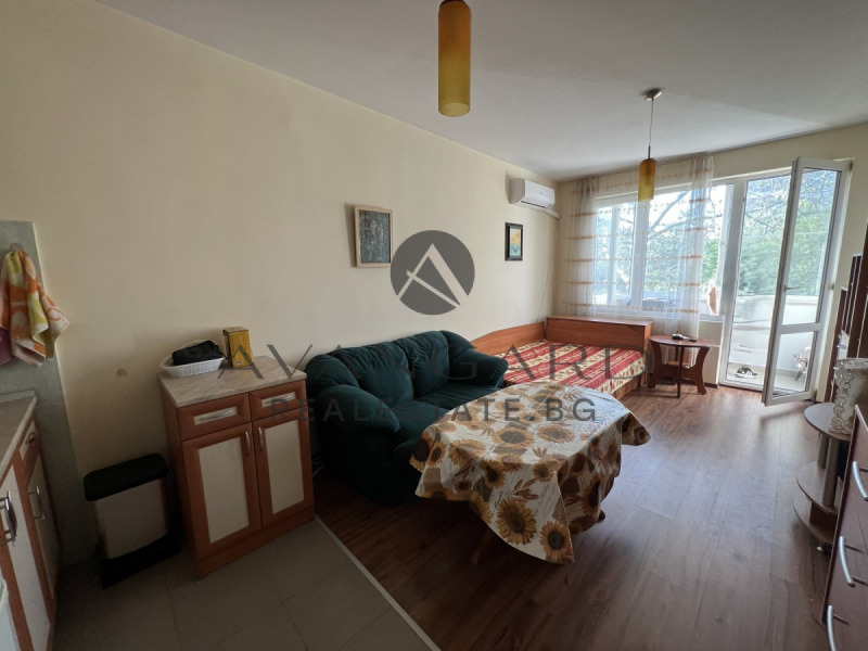 Te koop  Studio Plovdiv , Tsentar , 37 m² | 20853084