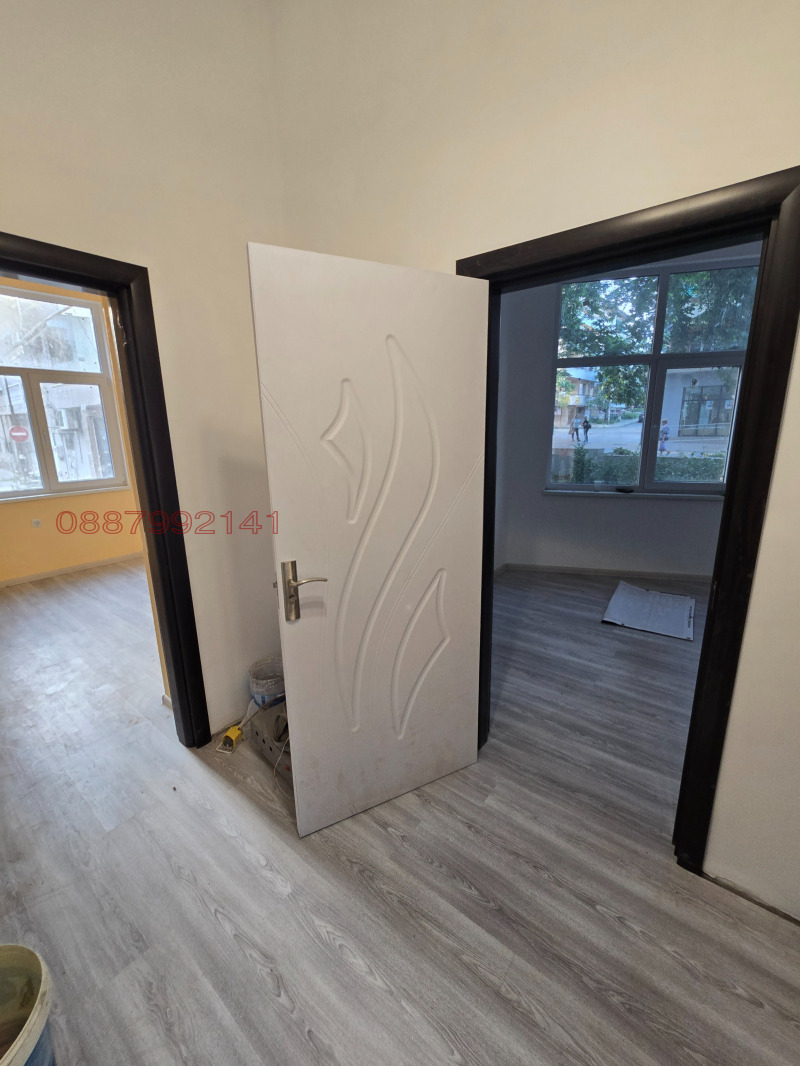 Na prodej  3+ ložnice Jambol , Centar , 67 m2 | 66670017 - obraz [4]