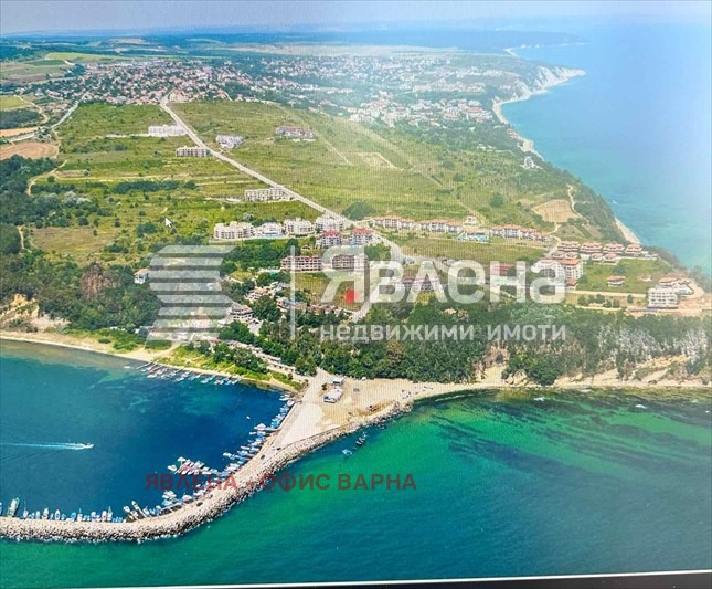 Продава ПАРЦЕЛ, гр. Бяла, област Варна