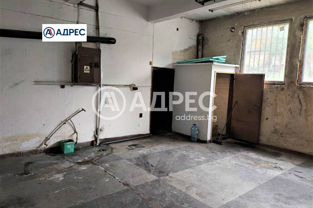 Продава ПРОМ. ПОМЕЩЕНИЕ, гр. Разград, Житница, снимка 2 - Производствени сгради - 54075501