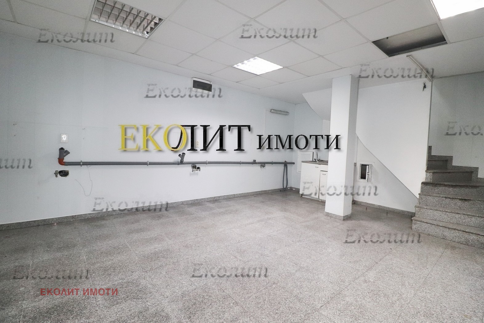 Продава САМОСТОЯТЕЛНА СГРАДА | Imot.bg — изображение 4