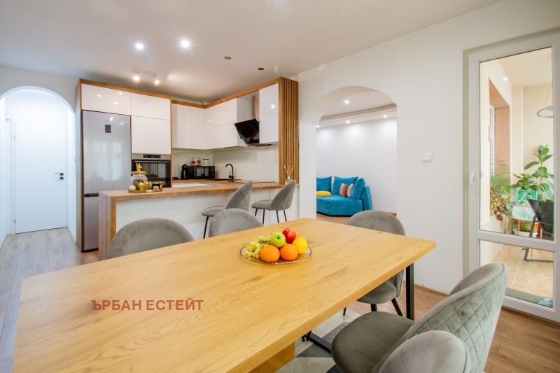 Продава 3-СТАЕН, град София, Манастирски ливади • 359500 € / 703120.89 лв. • 49581079 1