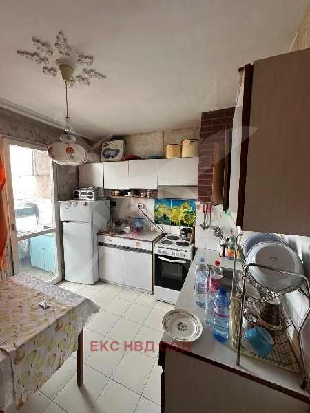 Продава 3-СТАЕН, гр. Пловдив, Христо Смирненски, снимка 2 - Апартаменти - 53907391