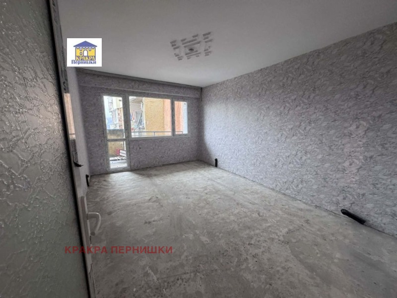 Продава 3-СТАЕН, гр. Радомир, област Перник, снимка 9 - Апартаменти - 52653265