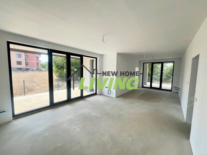 Продава КЪЩА, град Пловдив, Остромила • 407000 € • 61628877 — Holmes.bg