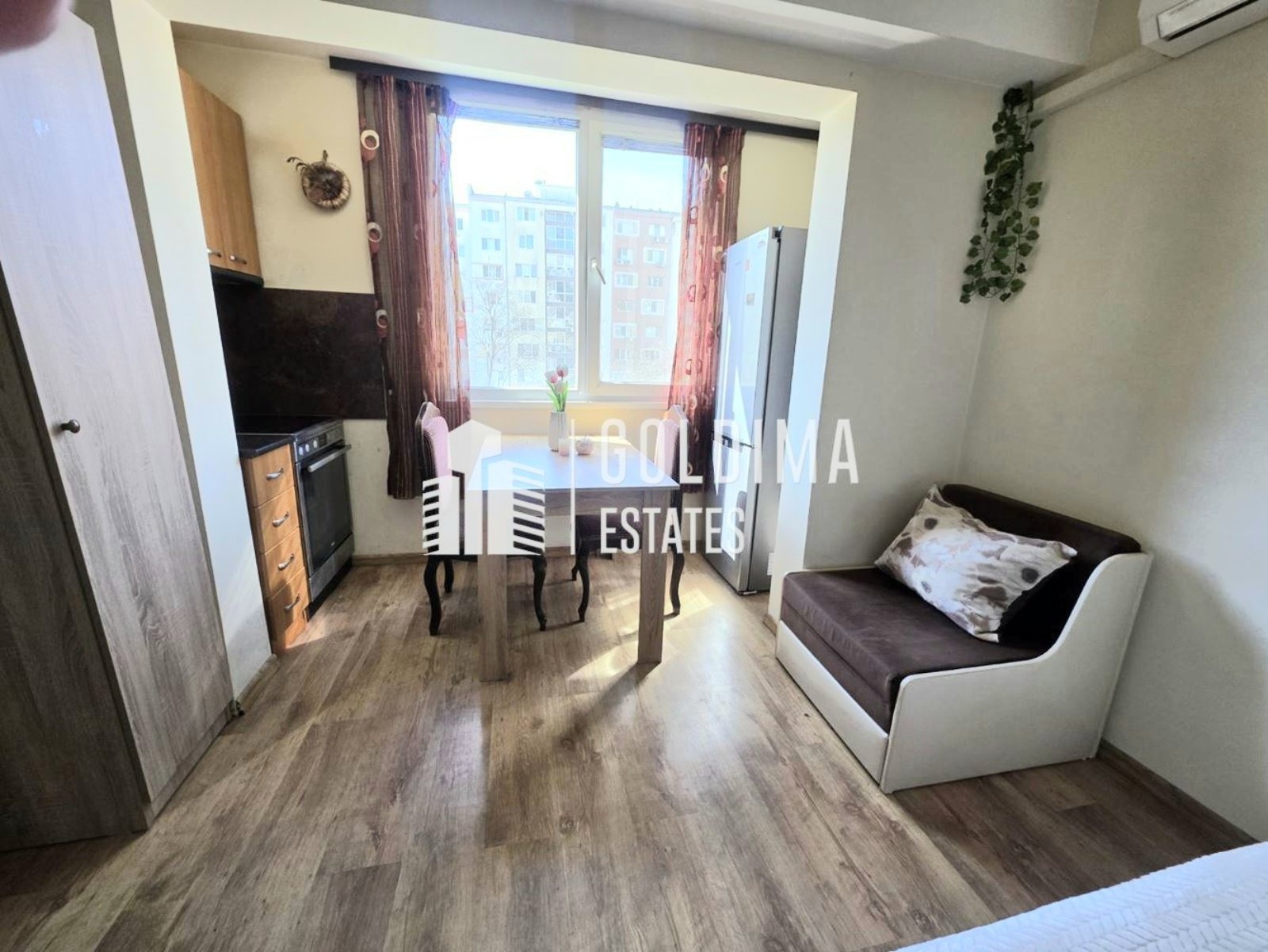 Продава 1-СТАЕН, гр. Бургас, Изгрев, снимка 3 - Апартаменти - 54203036