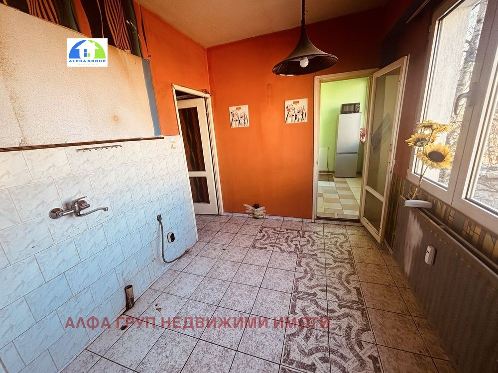 Продава 3-СТАЕН, гр. София, Дианабад, снимка 12 - Апартаменти - 53947913