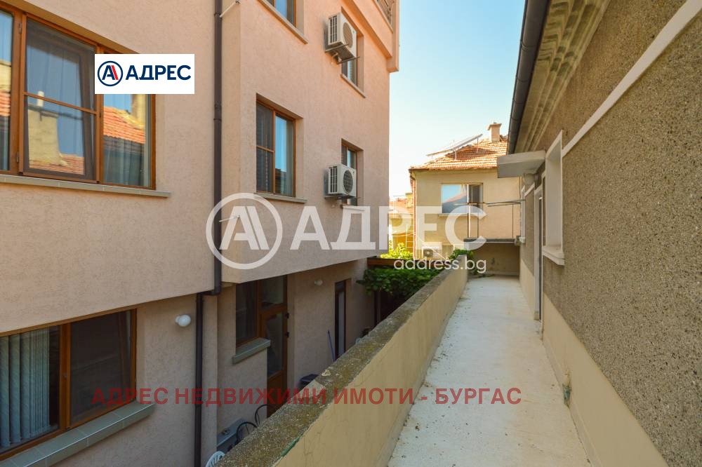 Продава ЕТАЖ ОТ КЪЩА, гр. Поморие, област Бургас, снимка 15 - Етаж от къща - 53783295