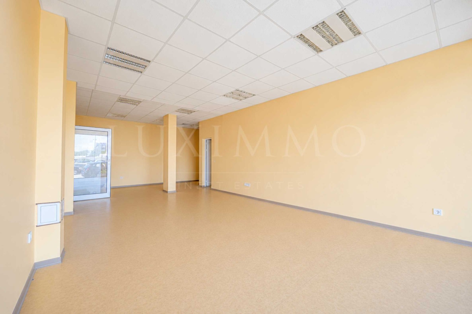 Продава МАГАЗИН, гр. София, Люлин 1, снимка 2 - Магазини - 55563302