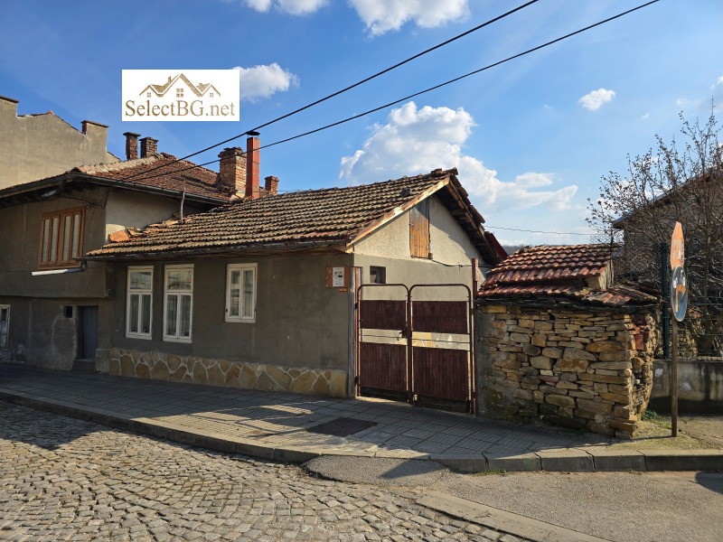 Продава КЪЩА в област Габрово, гр. Дряново - 84 кв.м / 44 000 € » 86 056.52 лв., СЕЛЕКТ БГ
