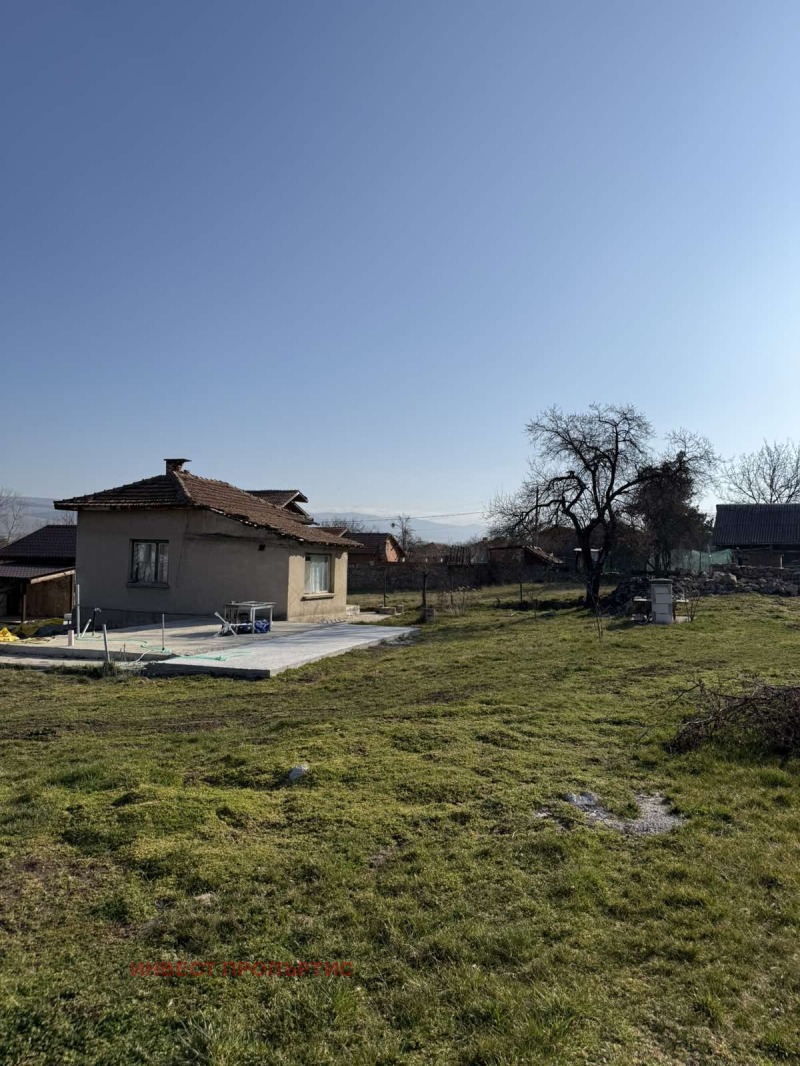 Продава КЪЩА в област Перник, с. Стефаново - 70 кв.м / 115 000 € » 224 920.45 лв., ИНВЕСТ ПРОПЪРТИС