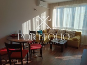 1 dormitor Lazur, Burgas 3