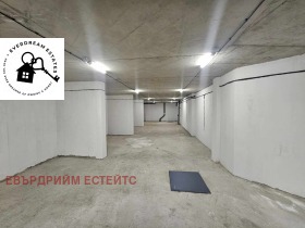 Büro Reduta, Sofia 6