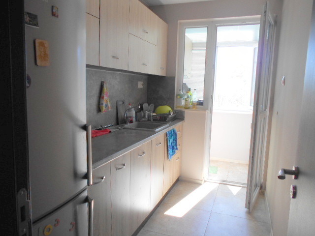 Продава 2-СТАЕН, гр. Монтана, Широк център, снимка 7 - Апартаменти - 54134594