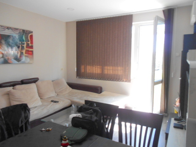 Продава 2-СТАЕН, гр. Монтана, Широк център, снимка 2 - Апартаменти - 54134594