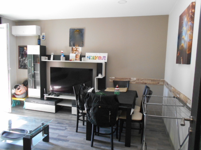 Продава 2-СТАЕН, гр. Монтана, Широк център