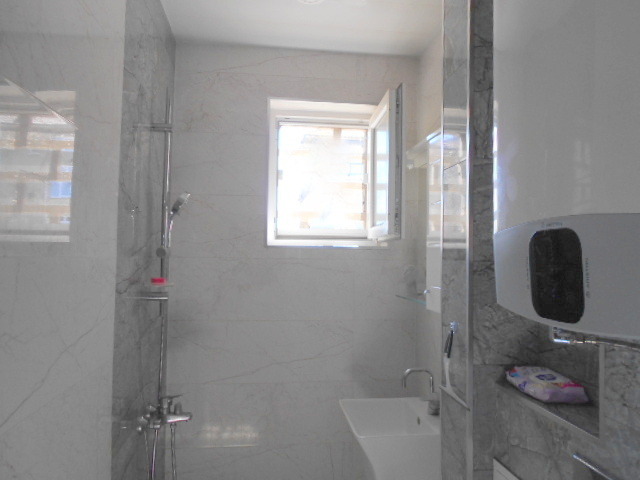 Продава 2-СТАЕН, гр. Монтана, Широк център, снимка 15 - Апартаменти - 54134594