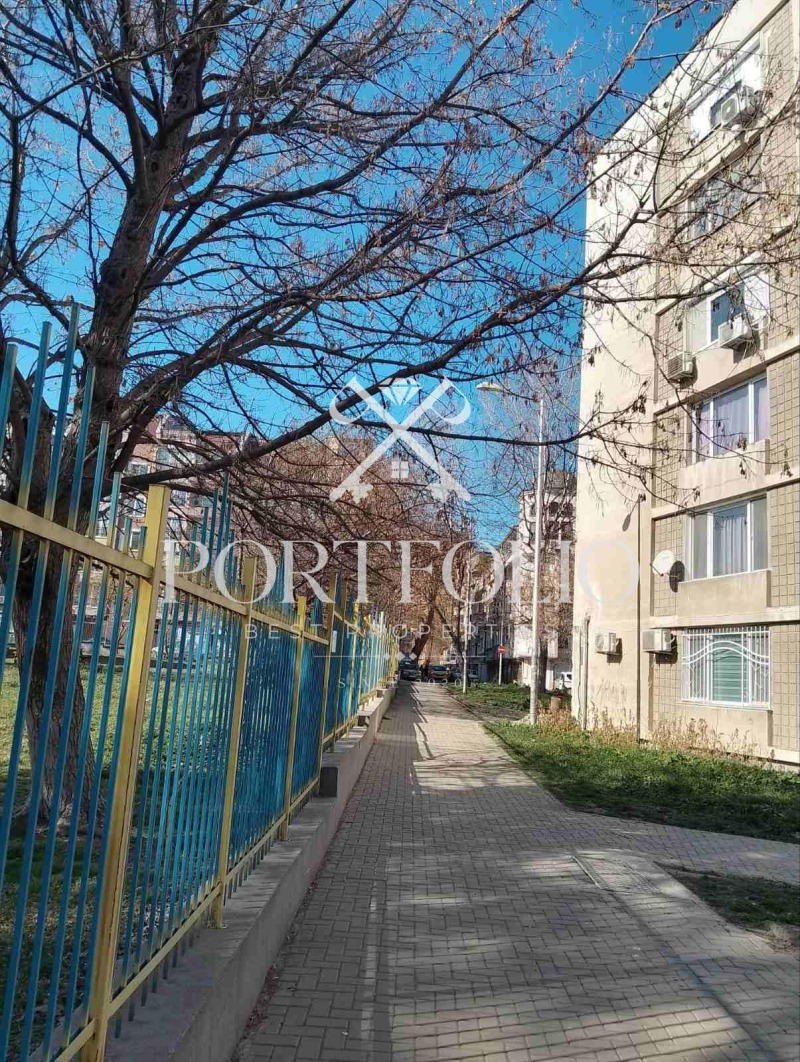 Продава 3-СТАЕН, гр. Бургас, Лазур, снимка 4 - Aпартаменти - 49121701