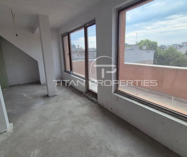 Продава  3-стаен, град Пловдив, Център •  195 000 € • ID 36652188 — holmes.bg - [1] 