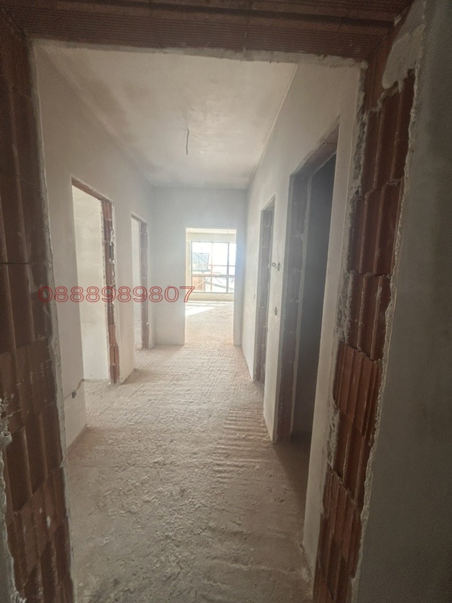 Продава 3-СТАЕН, гр. Благоевград, Освобождение, снимка 2 - Апартаменти - 53437676