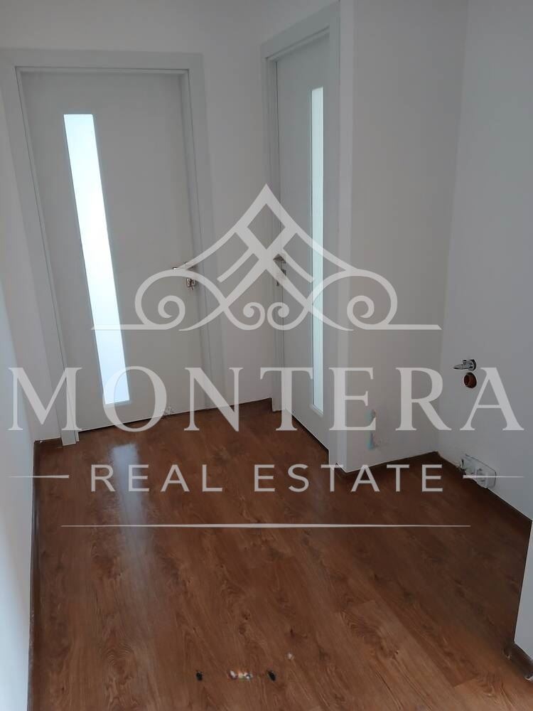 Продава 3-СТАЕН, гр. Варна, Цветен квартал, снимка 6 - Апартаменти - 54041166