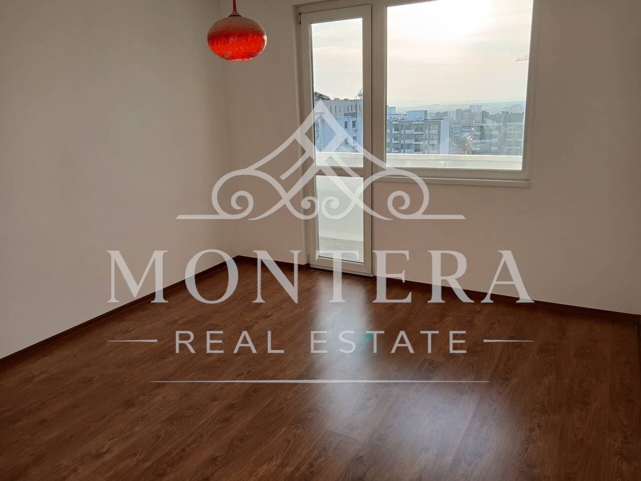 Продава 3-СТАЕН, гр. Варна, Цветен квартал, снимка 2 - Апартаменти - 54041166