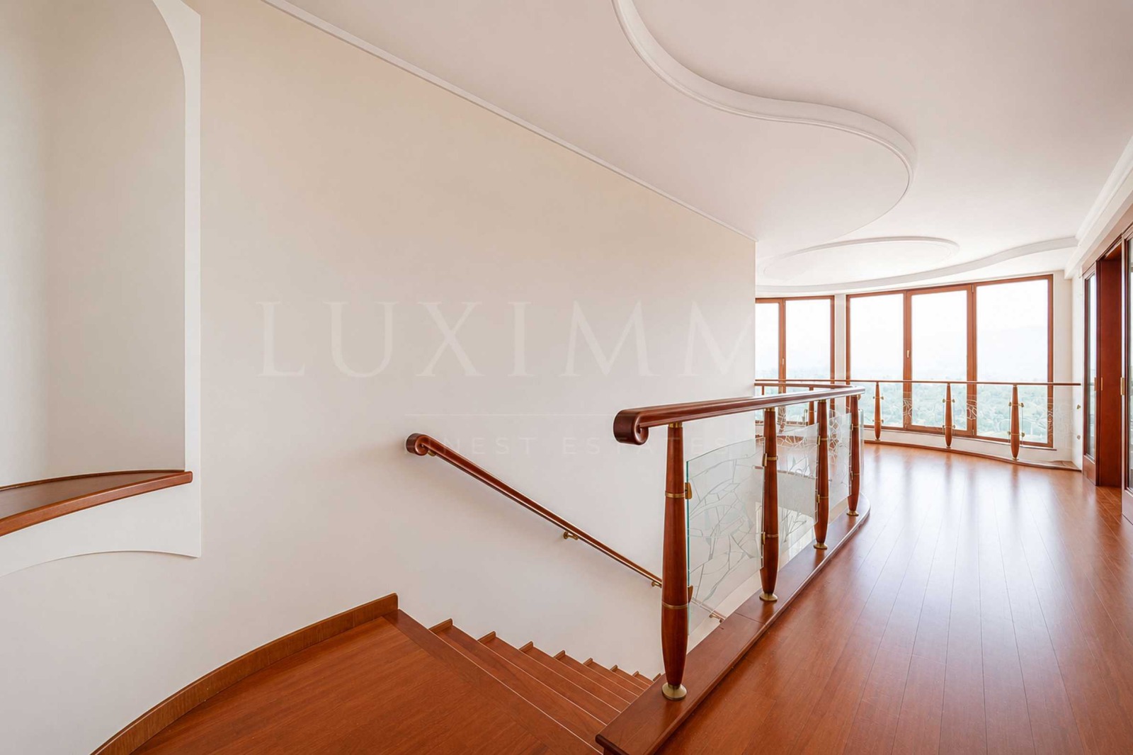Продава МНОГОСТАЕН, гр. София, Лозенец, снимка 4 - Апартаменти - 55024623