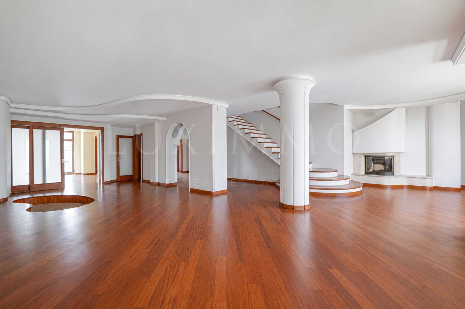 Продава МНОГОСТАЕН, гр. София, Лозенец, снимка 3 - Апартаменти - 55024623
