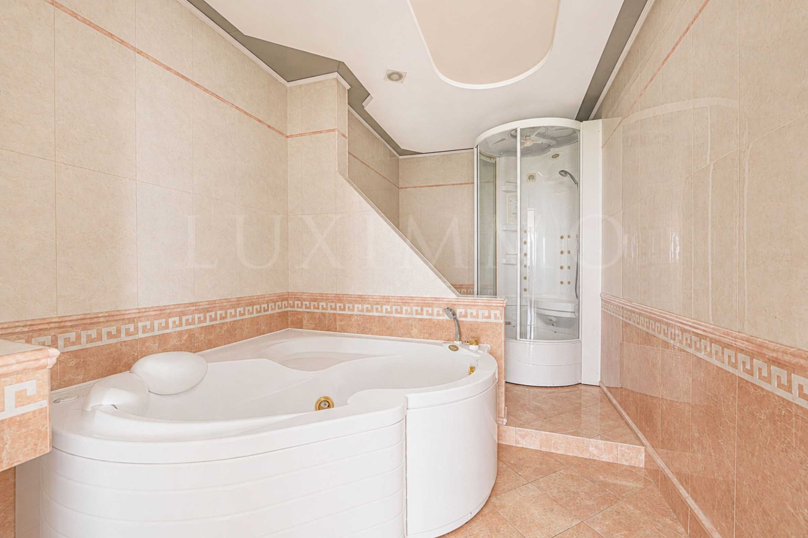 Продава МНОГОСТАЕН, гр. София, Лозенец, снимка 16 - Апартаменти - 55024623