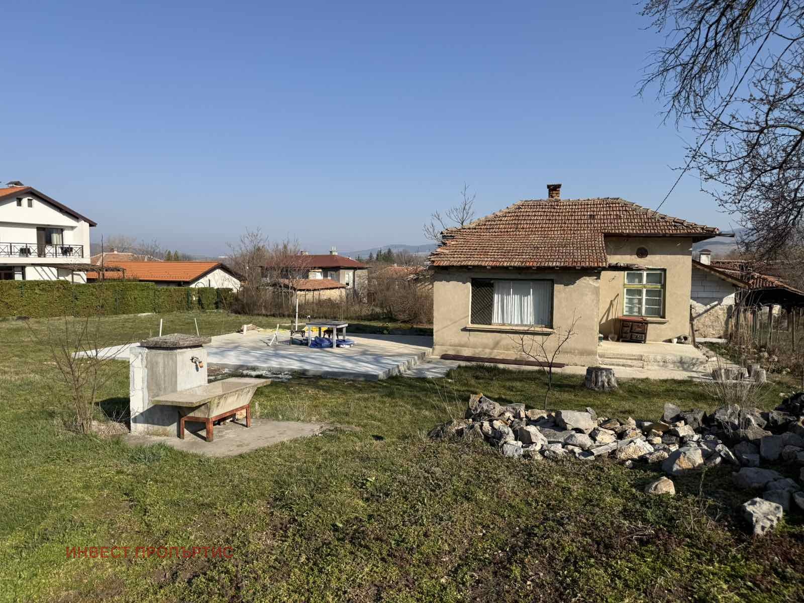 Продава КЪЩА, с. Стефаново, област Перник, снимка 2 - Къщи - 53869518