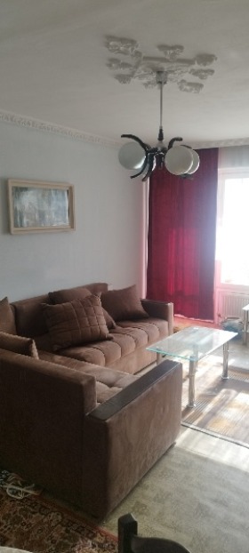 2 quartos Izgrev, Burgas 3
